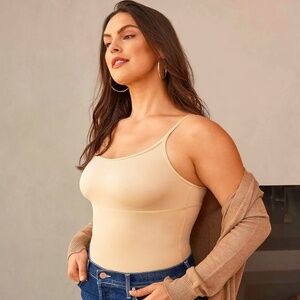 🥯NWT - MAIDENFORM WOMEN’S SHAPEWEAR CAMI TANK TOP W/TUMMY CONTROL